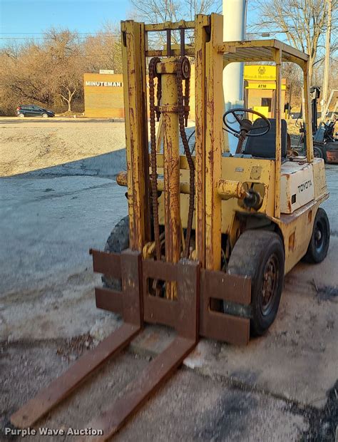 Toyota Forklift In Lexington Mo Item Ds For Sale Purple Wave