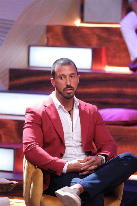 Daqui A Duas Semanas - Tiago Jaqueta abandona os 'Casados' - "Daqui a duas semanas posso-me ...