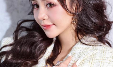 Quỳnh Kool thoát mác hot girl Kem Xôi Báo Quảng Ninh điện tử