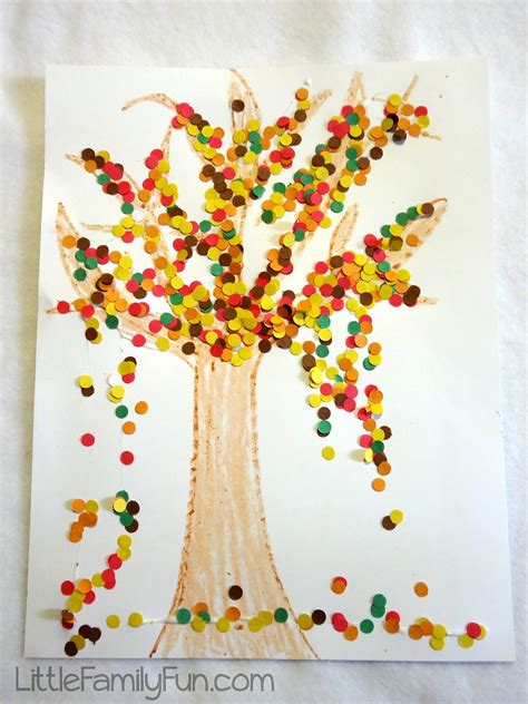 Little Family Fun: Fall Tree Craft