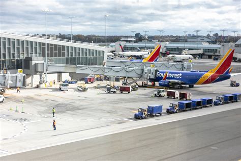 JFK, LaGuardia and Newark among airports possibly affected by FAA's 10%