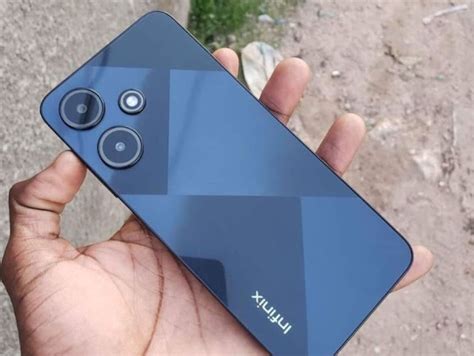 Harga Dan Spesifikasi Infinix Hot I Dengan Desain Menawan Bertenaga Mediatek Helio G