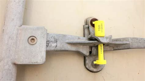 High Security Seals Tamper Evident Bolt Locks For Shipping Containers