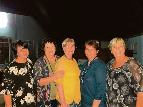 Dameskring Besin Oor Liefde Netwerk24