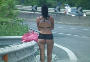 Per Le Strade Della Citta Zb Porn