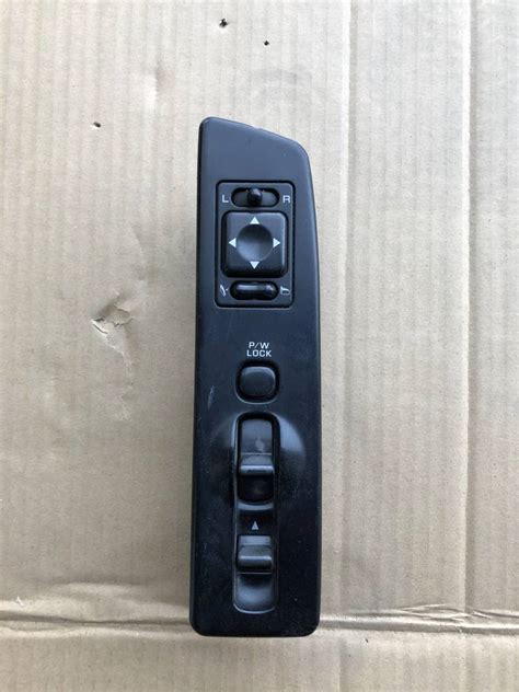 HCR32 2 door power window India u switch right driver`s seat R32 HR32 ...