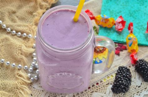 Смузи с ежевикой: рецепт с фото