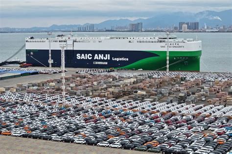 China’s Rapid-Fire Stimulus Reveals Growing Concerns Over Economy - WSJ