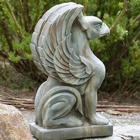 statue grand griffin – Pépinière Jasmin