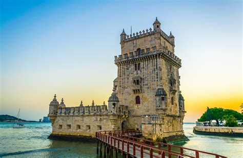 Los Monumentos De Portugal M S Emblem Ticos