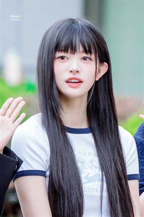 240405 Illit Minju Music Bank Commute Kpopping