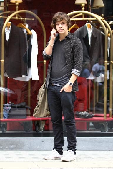 Looks Do Aniversariante Harry Styles Gal Do One Direction