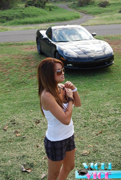 Girl In Sunglasses Nude Outdoors Porn Pictures XXX Photos Sex Images PICTOA