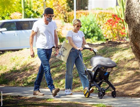 Emma Roberts Emmalee1996 Nude OnlyFans Leaks The Fappening Photo 1285652 FappeningBook