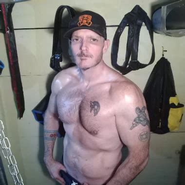 Muscle Daddy Bear Jack Off Session In Gym Gay Porn Feat Cskodiak By Just For Fans Xhamster