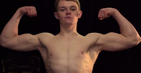 Watch This 15 Year Old Bodybuilder Has Been Training For Four Years