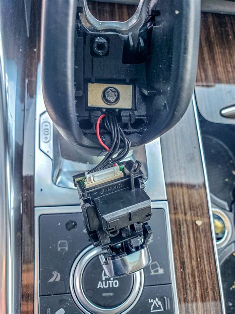 2014 Range Rover Sport - Gear Shift Head Repair- Pawlik Automotive