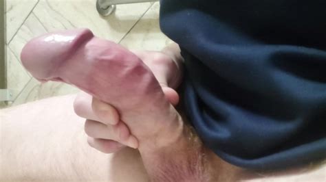 Beautiful Bite Traite De Son Sperme Gros Plan Masturbation Masculine Pornhub Gay