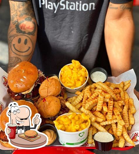 Baba S Hot Chicken Market St In Riverside Restaurant Menu And Reviews