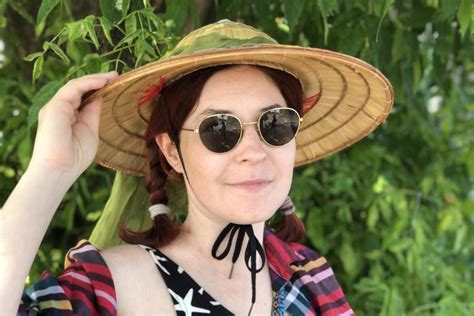 В Санкт-Петербурге зверски убита солистка группы Una Анастасия Котова ...