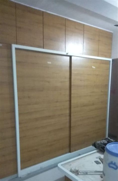 Sliding Wooden Brown Bedroom Wardrobe For Home At Rs 1500 Square Feet