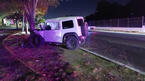 Joven Automovilista Resulta Lesionado Al Chocar Contra Un árbol En Culiacán Los Noticieristas