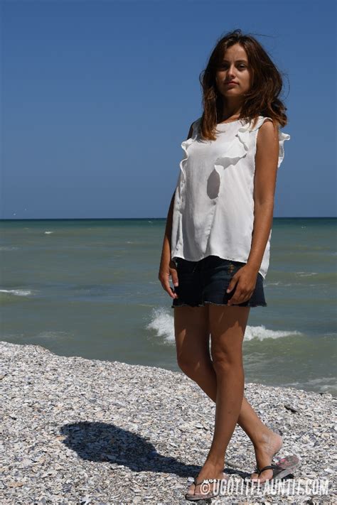 Forumophilia PORN FORUM Flash In Public Public Nudity Exhibitionism Photo Page