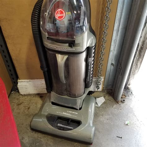 hoover twin chamber bagless vacuum