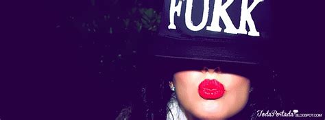 Kiss Me Fuck Portadafb