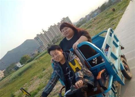 Hot girl khốn khổ khi để bạn trai vỗ béo Nặng hơn 330 kg ngoại hình lẫn cuộc sống hiện tại tụt