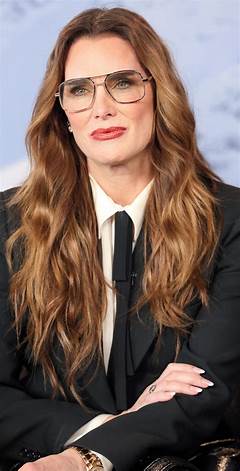 Mclaneco Eserve This Celebrity Just Cut Ties And Heres Why