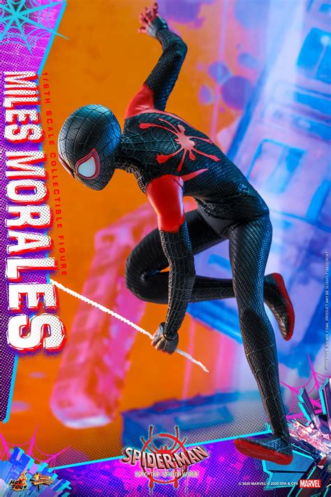 Hot Toys Spider Man Into The Spider Verse Miles Morales Figures
