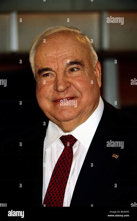 Chancellor of germany 1982 1998 hi-res stock photography and images - Alamy