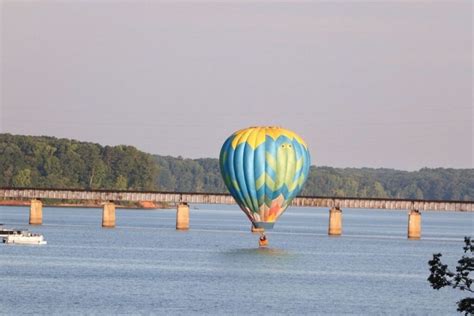 BEST Places For A Hot Air Balloon Ride In North Carolina
