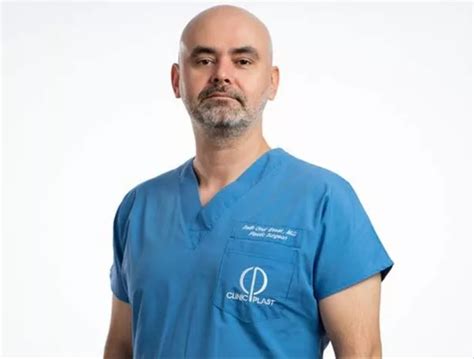 Meet Dr Salih Onur Basat The Aesthetic Surgeon Offering Patients A