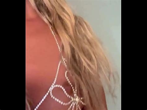 Jovencita Soltera Muestra Sus Tetas Perfectas Xvideos