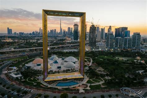 descubre dubai el  imperdible del dubai frame  sus alrededores