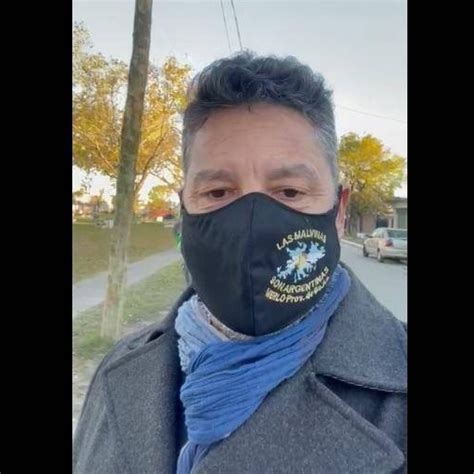 Gustavo Menéndez anunció nuevas mejoras edilicias durante su recorrida