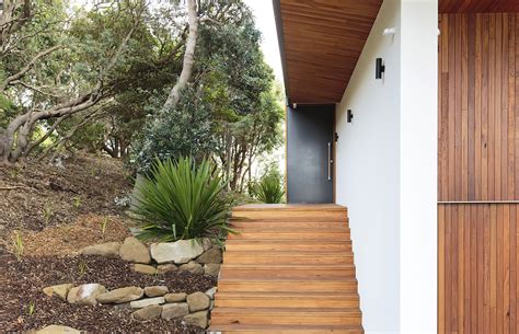 Eighteen Lloyd by Space Design Architecture | ArchiPro AU