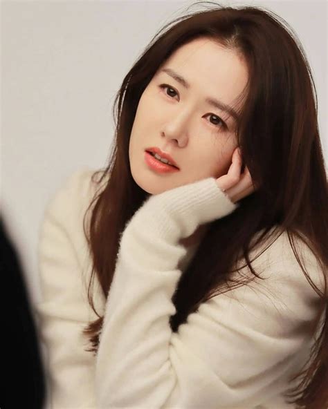 A Small World About Son Ye Jin On Instagram “too Stunning 😍😍😍 Our Gorgeous Goddes Yejinhand