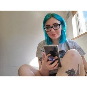 I Bet The First Thing You Noticed Was The Matching T Shirt And Popsocket Right Porn Pic
