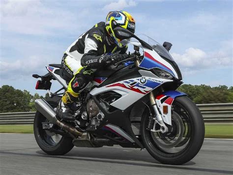 BMW S1000RR é eleita a moto do ano 2020 MOTOO