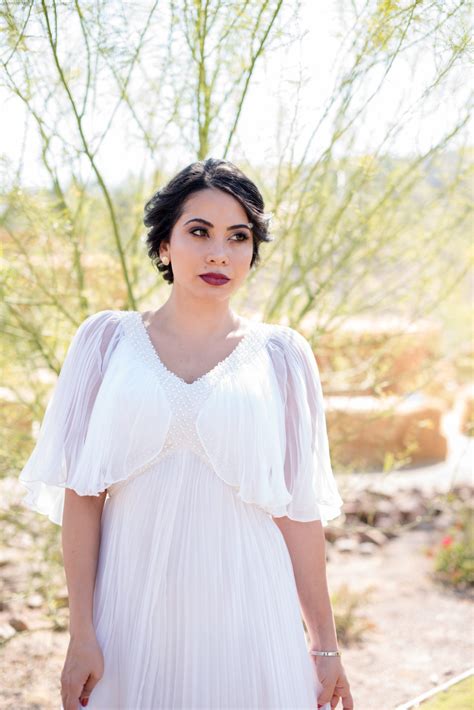 Tuscan-Inspired Bridal Shoot In A Vintage Wedding Gown - Southwest Wed