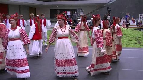 Croatian Dance And Music American Zagreb Jr Tamburitzans Youtube