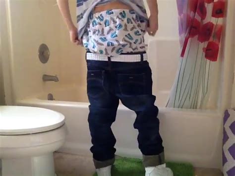 Hot Sagger Gets Wet ThisVid