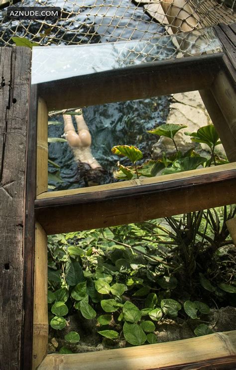 Amber Flowers Nude Aznude