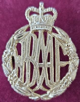 raaf womens royal australian air force anodised hat badge post