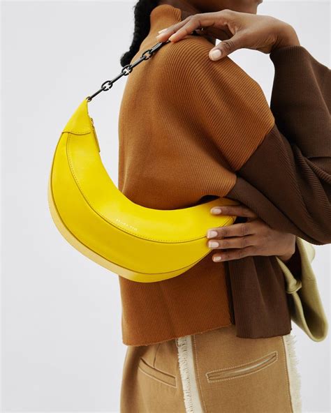 Banana Bag Leather Yellow – REJINA PYO | Banana bag, Bags, Leather bag