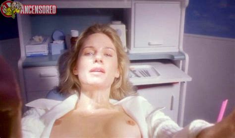 Naked Linda Hoffman In The Dentist