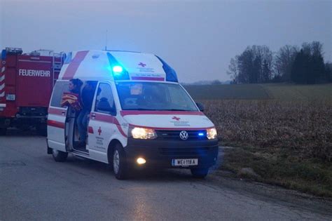 Verkehrsunfall Auf Kreuzung H Rgatter Ff Sipbachzell